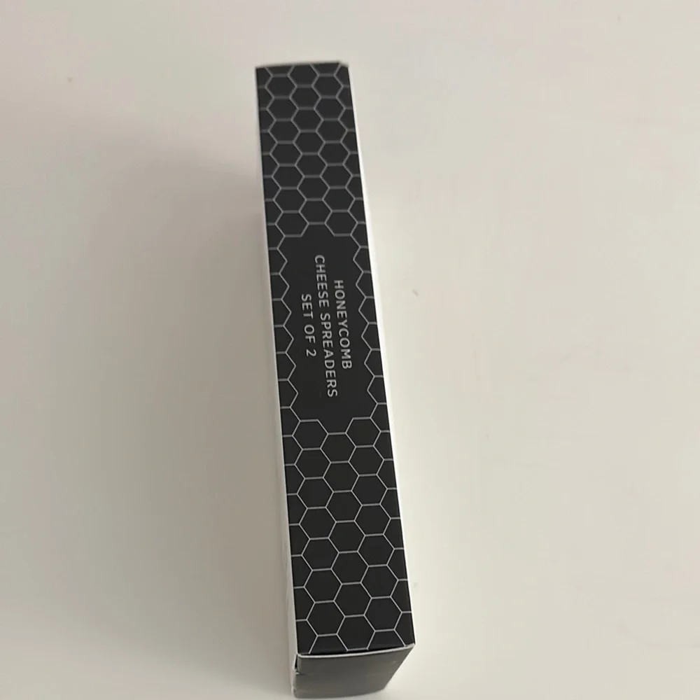 Williams Sonoma Honeycomb Cheese Spreaders